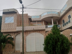 Belle Villa de type R+1 à vendre à Fidjrossè Cotonou